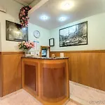 Hotell Planet 2*