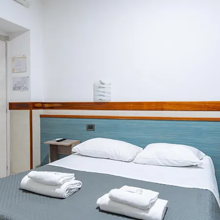Planet Hotell 2*