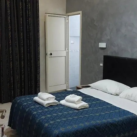 Hotel Planet Rome